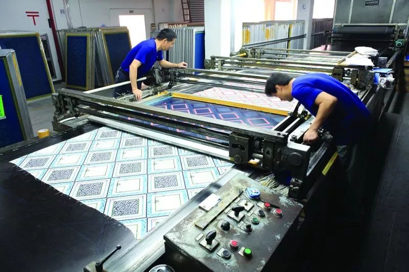 揭秘紡織行業(yè)發(fā)展新動(dòng)向 印刷技術(shù)的革新與未來